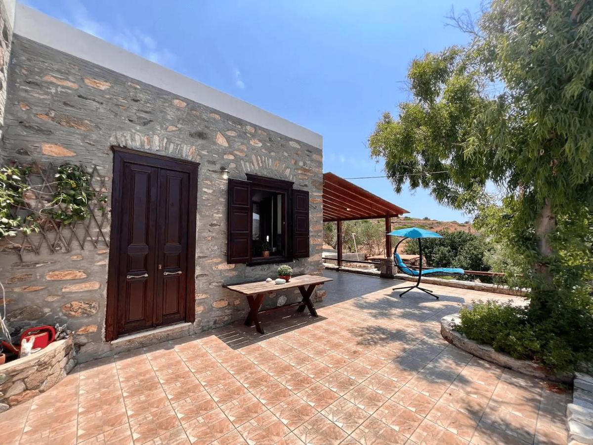 Πέτρινο Εξοχικό Σπίτι Στη Σύρο Agros  Εξωτερικό φωτογραφία